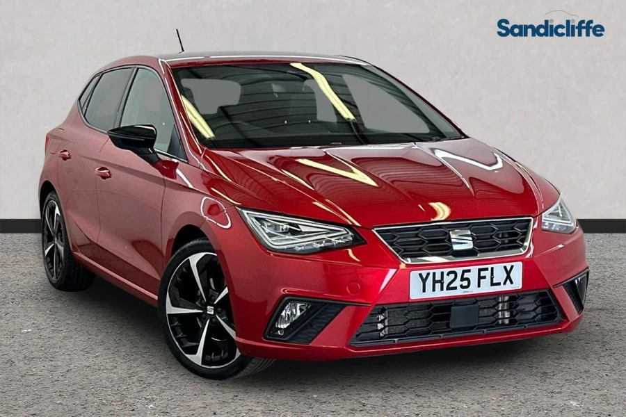 Seat Ibiza Ibiza 1.0 Tsi 115 Fr Sport Dsg Hatchback Red
