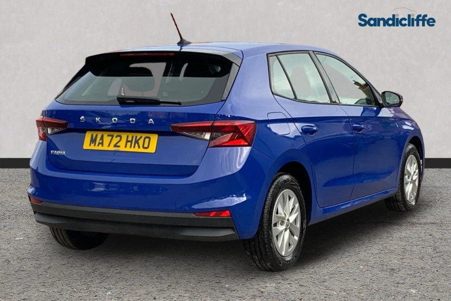 Skoda Fabia Fabia 1.0 Tsi 110 Se Comfort Dsg Hatchback MA72HKO Blue #4