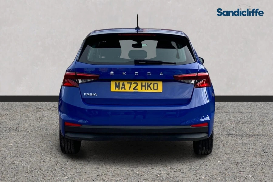 Skoda Fabia Fabia 1.0 Tsi 110 Se Comfort Dsg Hatchback MA72HKO Blue #5