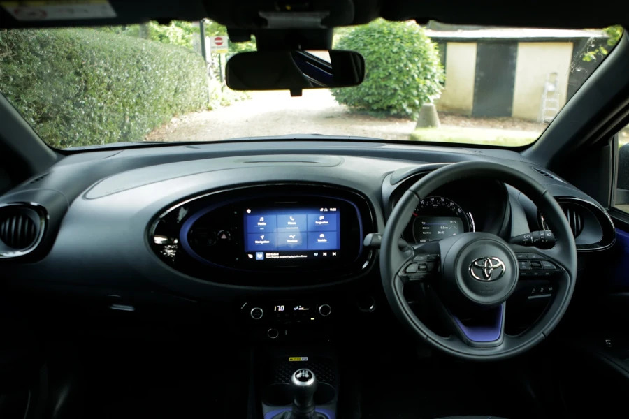 Toyota Aygo X Aygo X 1.0 Vvt-i Pure Hatchback SM24WSK Grey #2