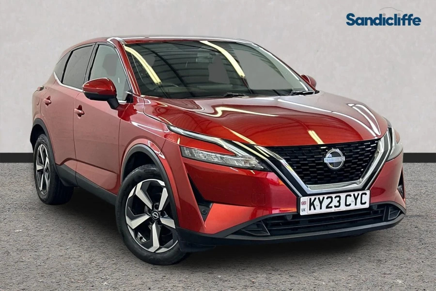 Nissan Qashqai Qashqai 1.3 Dig-t Mh 158 N-connecta Xtronic Ha Red