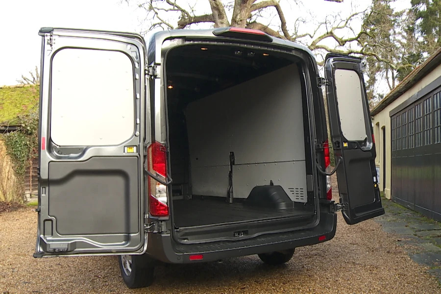 Ford Transit Custom Transit Leader Single Chassis Cab 350 L2 2.0L Ecob WN75KKP White #3