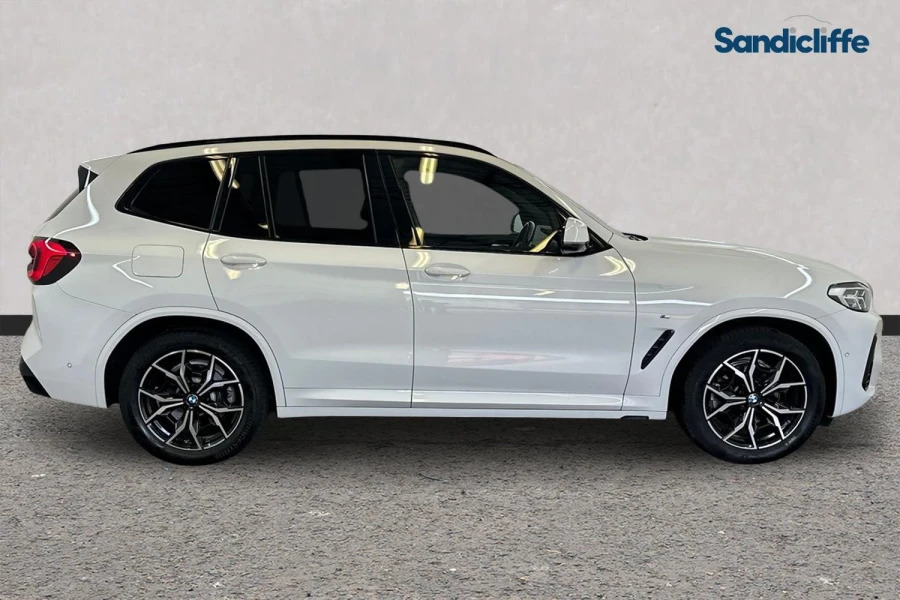BMW X3 X3 Xdrive20i Mht M Sport Step Estate OV71CWE White #3