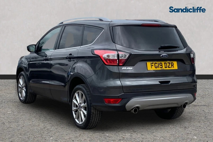Ford Kuga Kuga 1.5 L Ford Ecoboost Titanium Edition 6Spd FG19DZR Grey #6