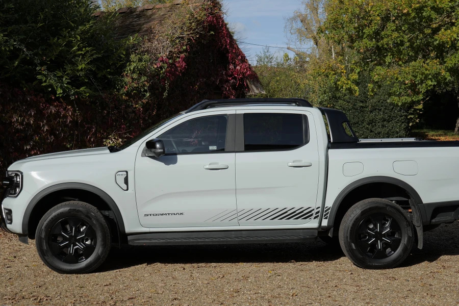Ford Ranger Ranger P703 Stormtrak Double Cab 2.3L Ecoboost 281 Black