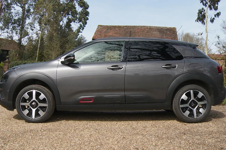 Citroen C4 Cactus C4 Cactus 1.2 Puretech Flair 6 Speed Hatchba Black