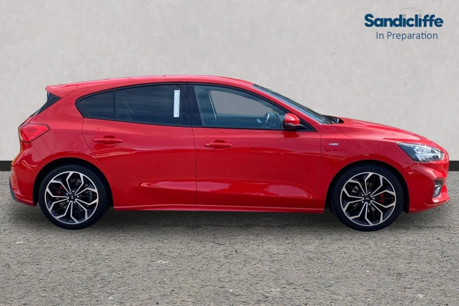 Ford Focus Focus 1.0 L Ecoboost Hybrid St-line X Edition GX70HPZ Red #2