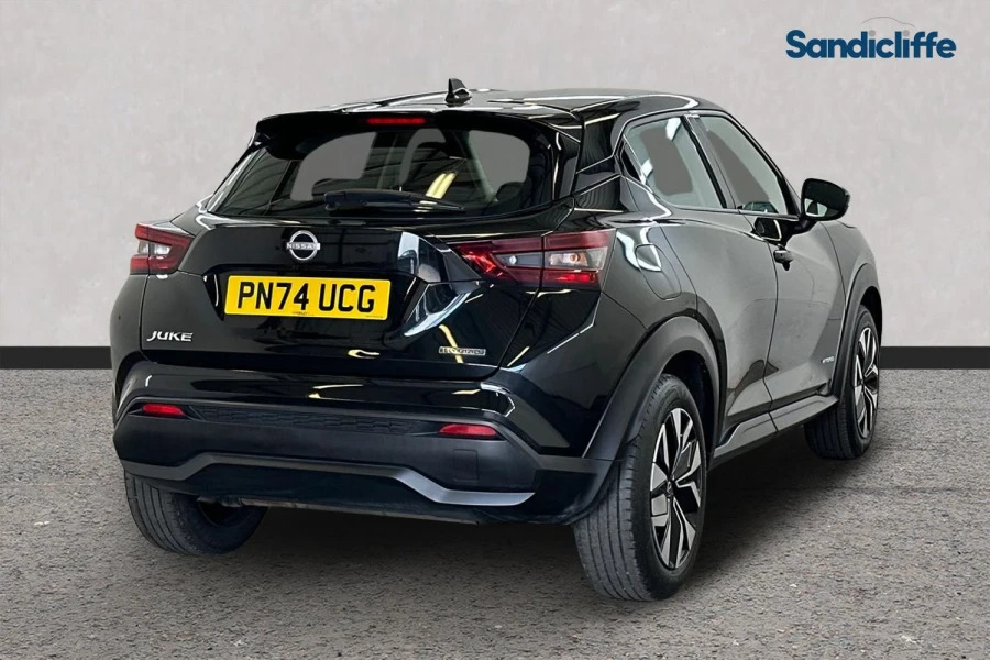 Nissan Juke Juke 1.6 Hybrid Acenta Premium Hatchback PN74UCG Black #4