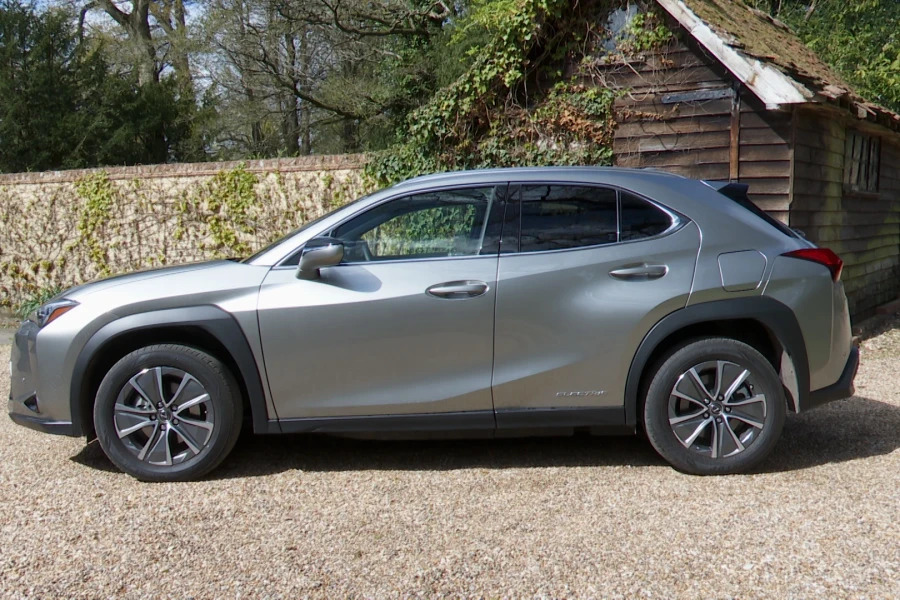 Lexus UX Ux 300E 150Kw 54.3 Kwh E-cvt Hatchback Silver #2