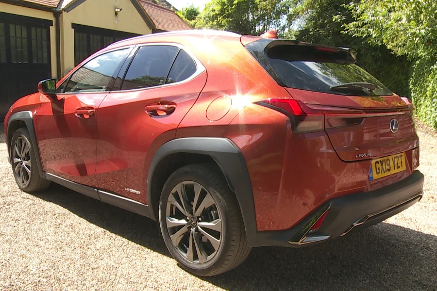 Lexus UX Ux 300E 150Kw 54.3 Kwh E-cvt Hatchback Silver