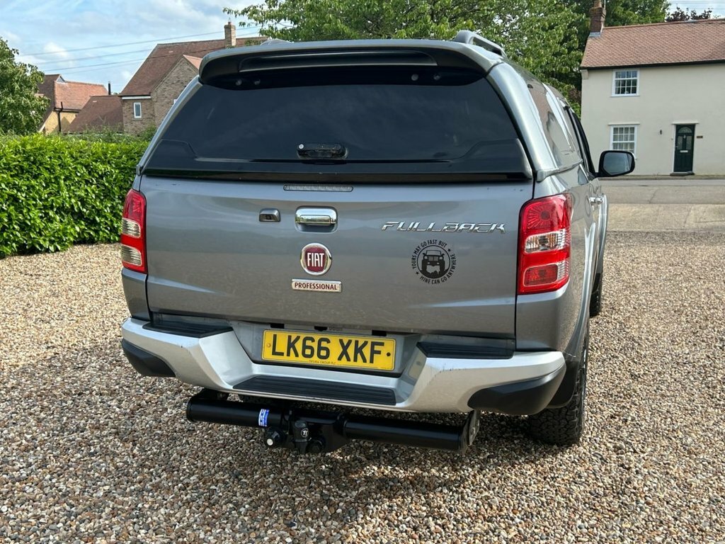 Fiat Fullback 2.4 LX Dcb 180 Bhp Grey #56