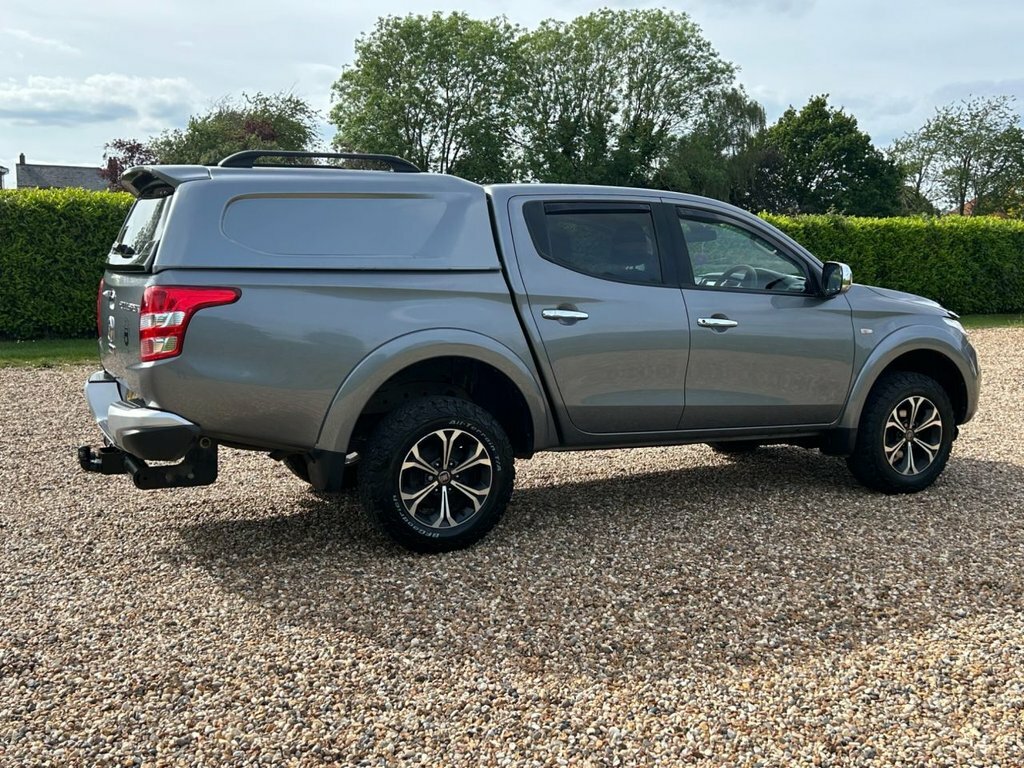 Fiat Fullback 2.4 LX Dcb 180 Bhp Grey #3