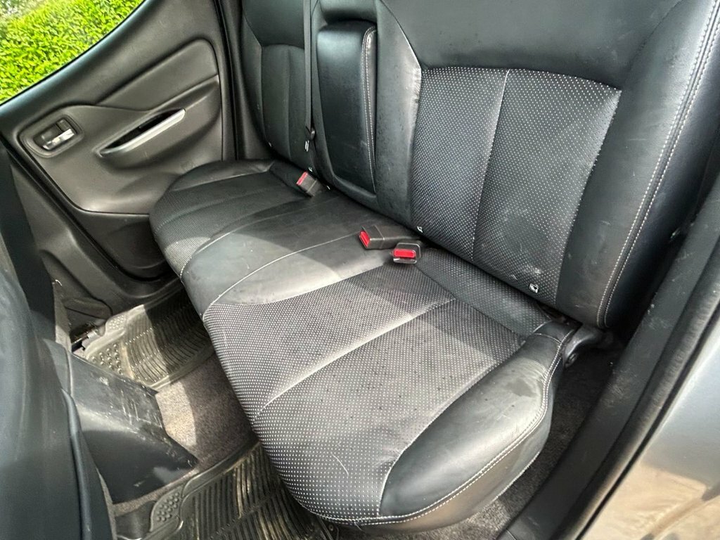 Fiat Fullback 2.4 LX Dcb 180 Bhp Grey #24