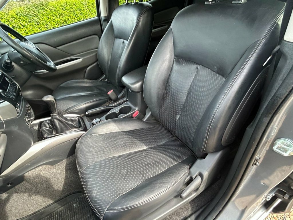 Fiat Fullback 2.4 LX Dcb 180 Bhp Grey #18