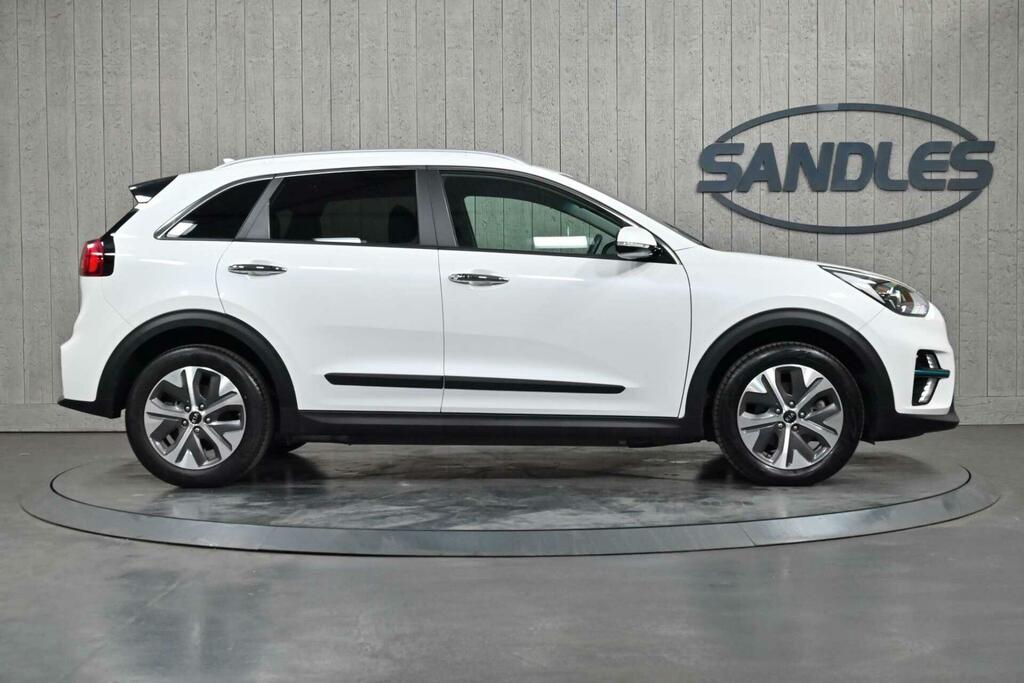 Kia e-Niro 39Kwh 2 White #3