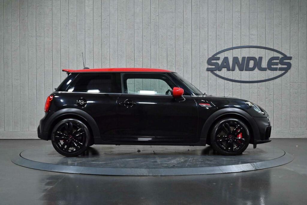 Mini Hatch 2.0 John Cooper Works Steptronic Euro 6 Ss DX71GCO Black #3