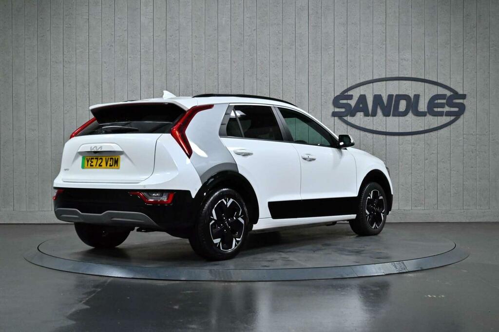 Kia e-Niro 64.8Kwh 4 White #6