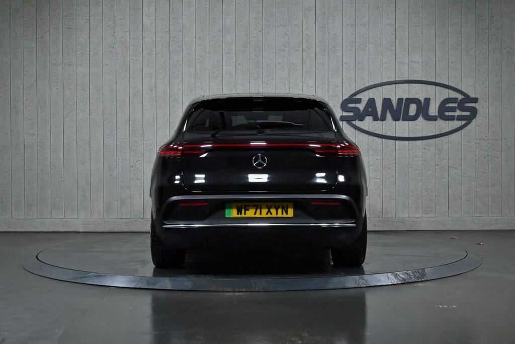Mercedes-Benz EQC Eqc 400 80Kwh Amg Line Premium Plus 4Matic Black #5