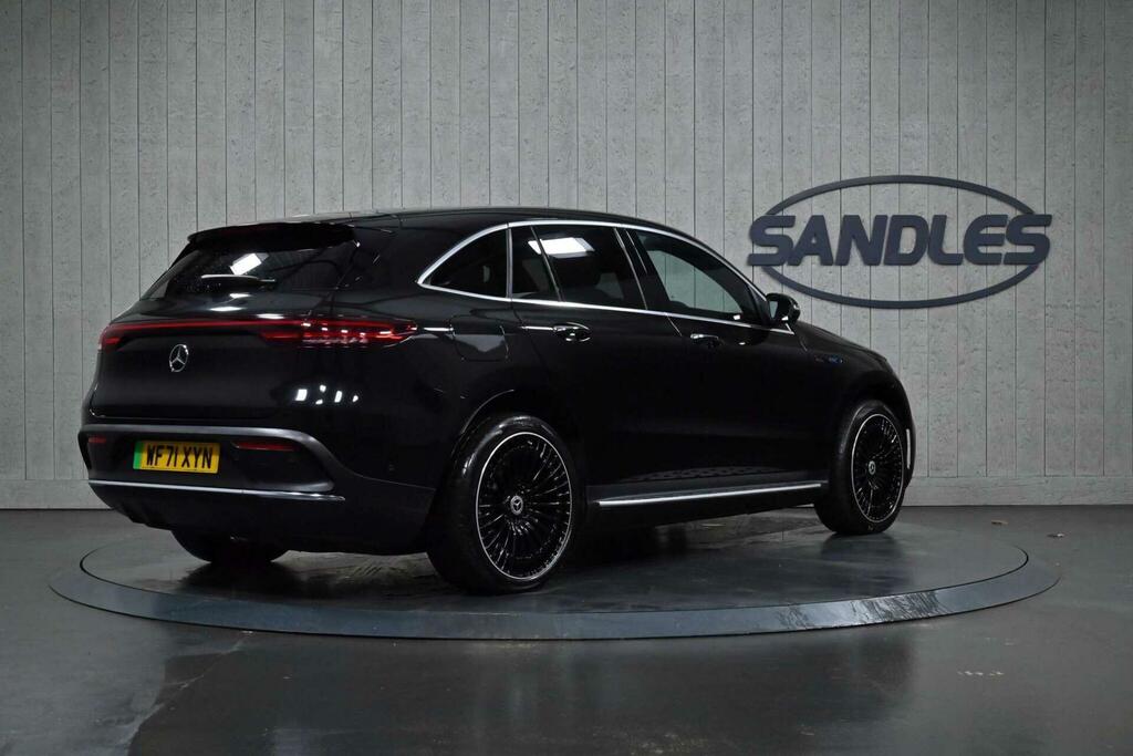 Mercedes-Benz EQC Eqc 400 80Kwh Amg Line Premium Plus 4Matic Black #6
