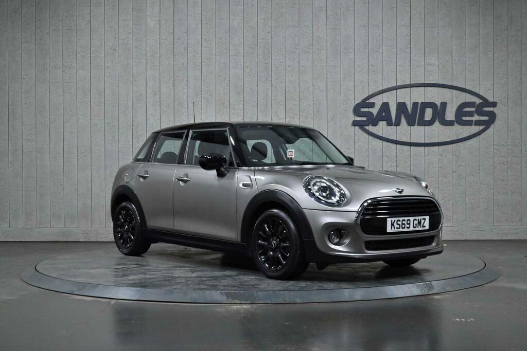 Mini Hatch 1.5 Cooper Classic Euro 6 Ss Silver