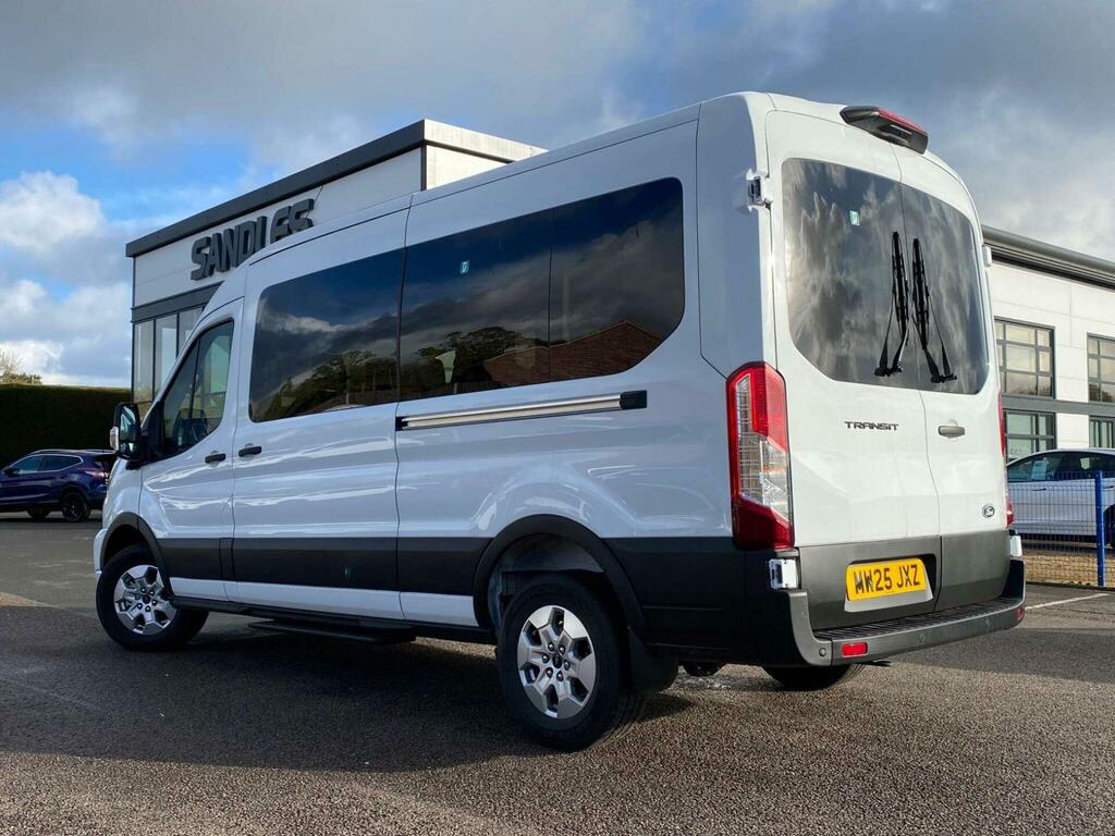Ford Transit Custom 2.0 410 Ecoblue Limited Minibus Double Cab Die MW25JXZ White #2