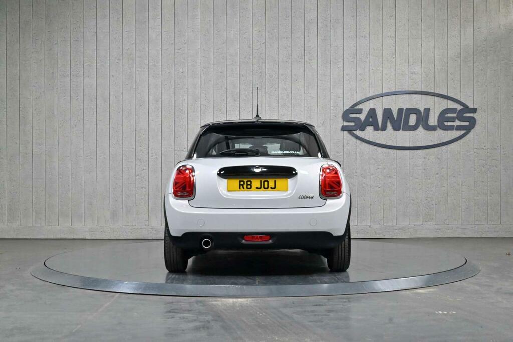 Mini Hatch 1.5 Cooper Classic Steptronic Euro 6 Ss Silver #6
