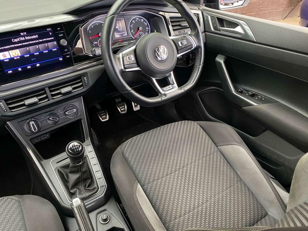 Volkswagen Polo 1.0 Tsi R-line Euro 6 Ss YC68UCO Black #2