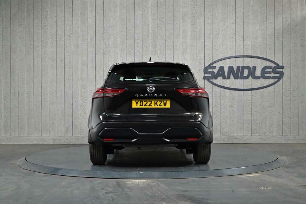 Nissan Qashqai 1.3 Dig-t Mhev Acenta Premium Euro 6 Ss YD22KZW Black #6