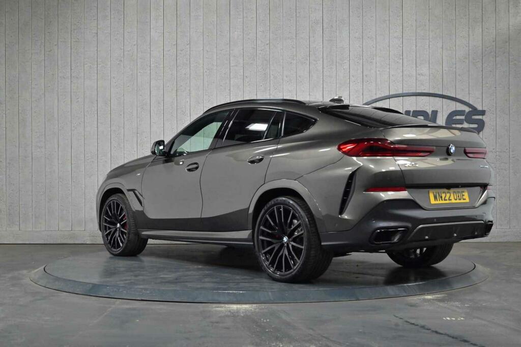 BMW X6 M M Sport Green #3