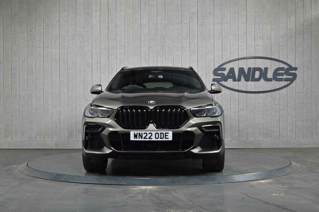 BMW X6 M M Sport Green #4