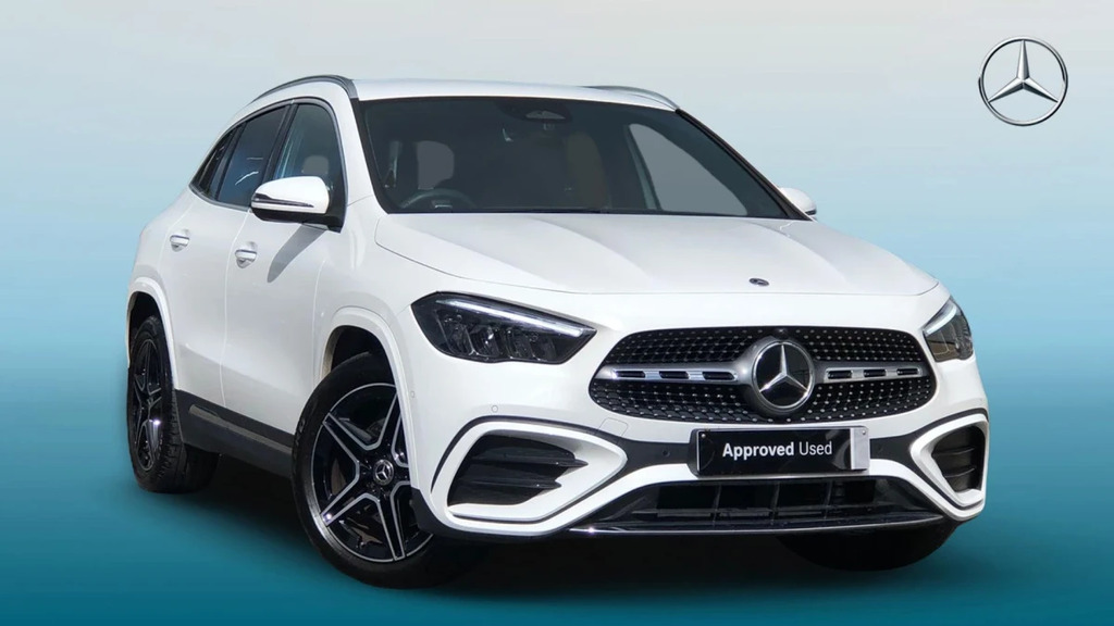 Mercedes-Benz GLA Class Gla 200 Amg Ln Executve M White