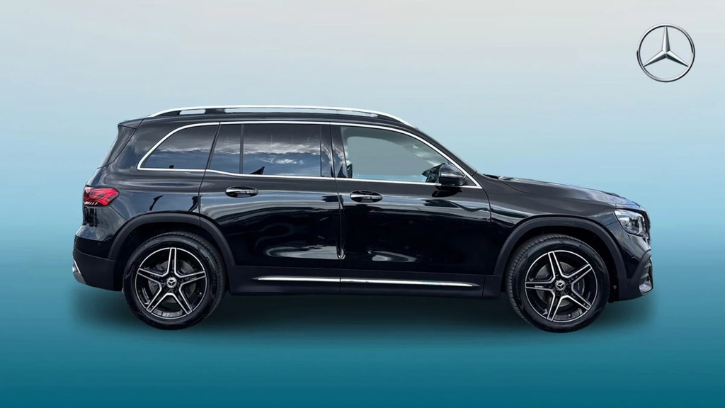 Mercedes-Benz GLB Class Glb 200 Amg Line Premium Black #4