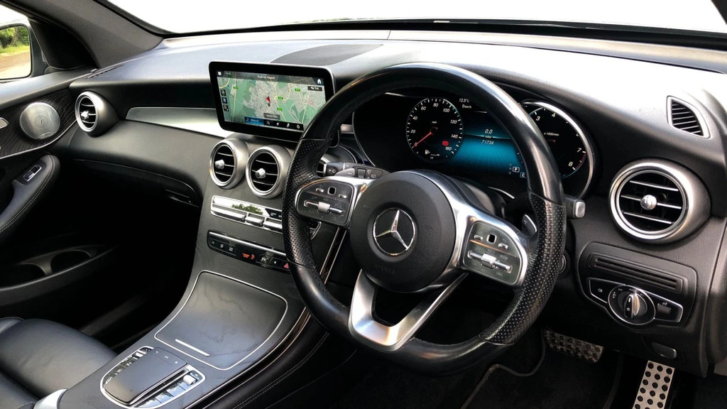 Mercedes-Benz GLC Class Glc 300 Amg Line Prem 4 OE69CYC Grey #3