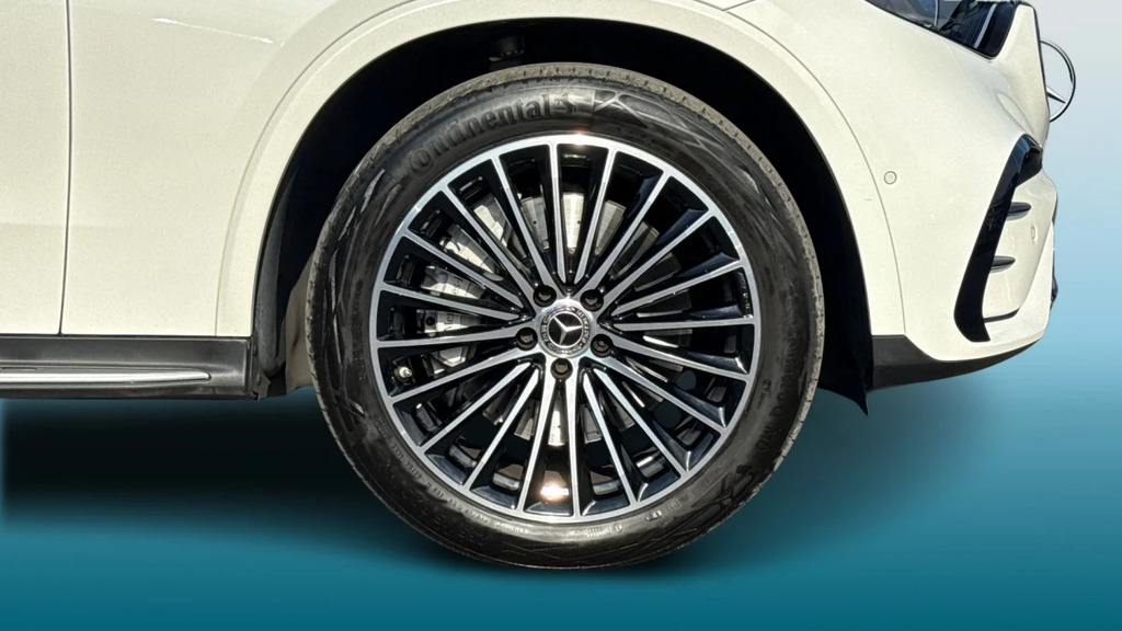 Mercedes-Benz GLC Class Glc 220 Amg Ln Prm D Mhe HJ23KUA White #5