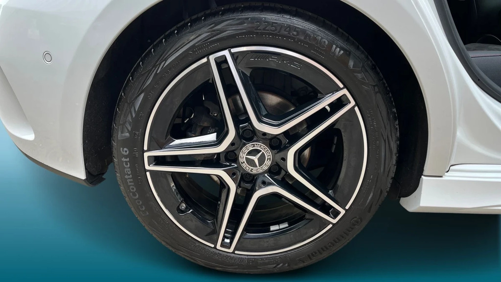 Mercedes-Benz A Class A 180 Amg Line Executive HJ23ZKC White #5