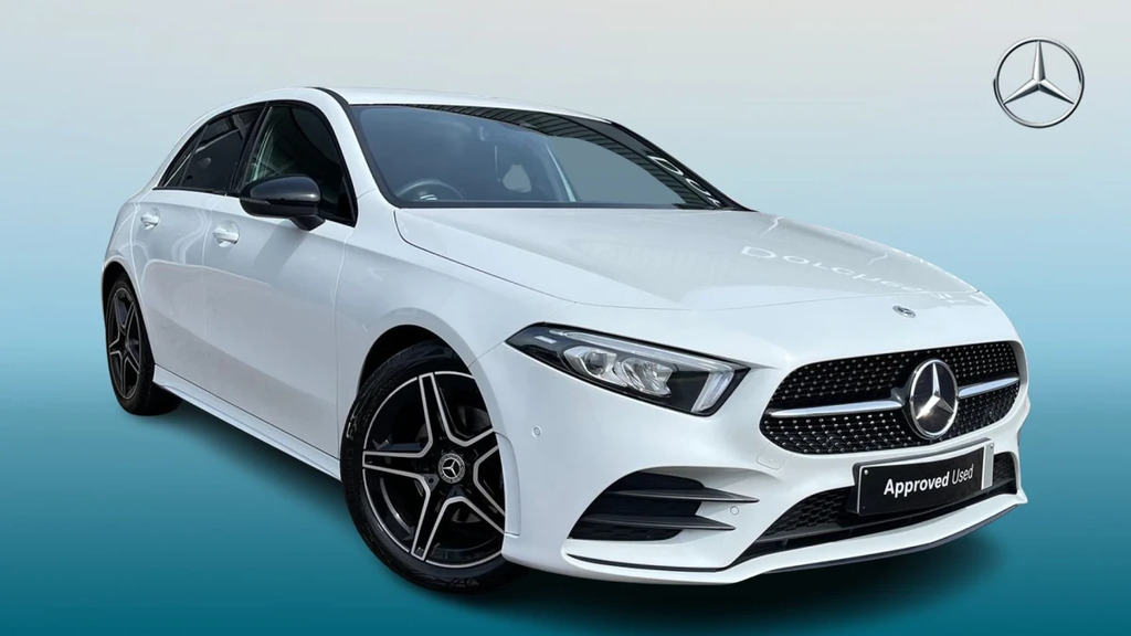 Mercedes-Benz A Class A 180 Amg Line Executive White