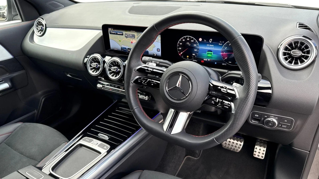 Mercedes-Benz GLA Class Gla 200 Amg Ln Executve M HF75MVD Grey #3