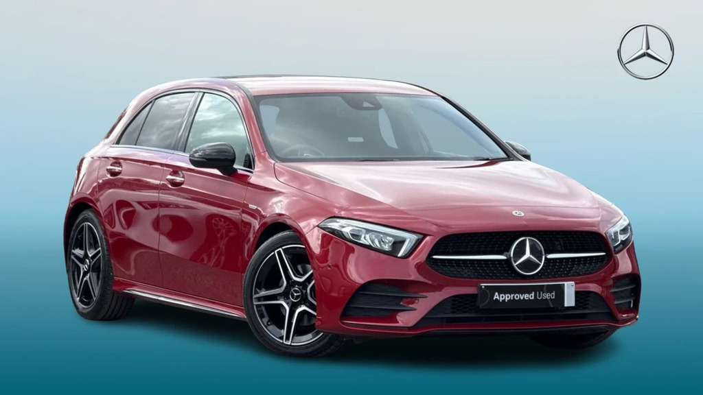 Mercedes-Benz A Class A 200 Amg Line Ed Premium Red