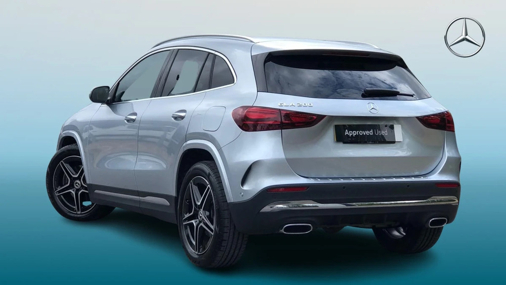 Mercedes-Benz GLA Class Gla 200 Amg Ln Executve M Silver #2
