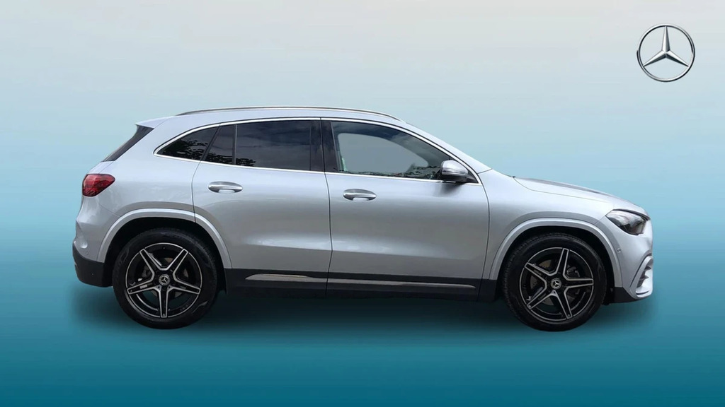Mercedes-Benz GLA Class Gla 200 Amg Ln Executve M Silver #4