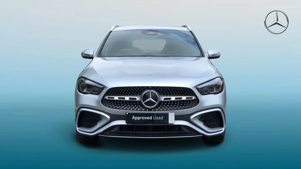 Mercedes-Benz GLA Class Gla 200 Amg Ln Executve M Silver #6