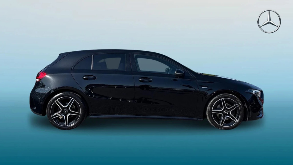 Mercedes-Benz A Class A 180 Amg Line Ed Executi HG22DZS Black #4