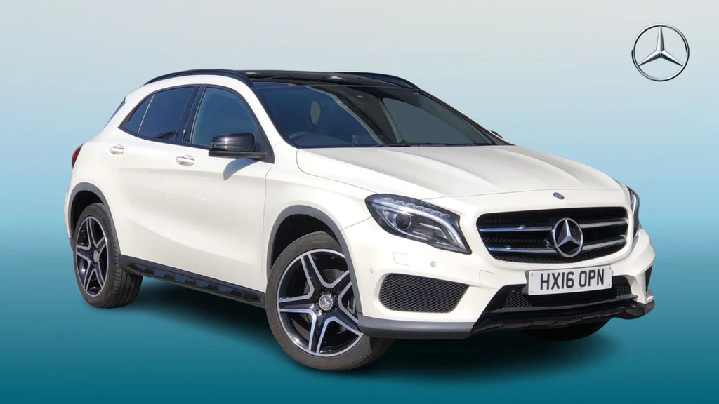 Mercedes-Benz GLA Class Gla 220 D 4Mat Amg Line P White