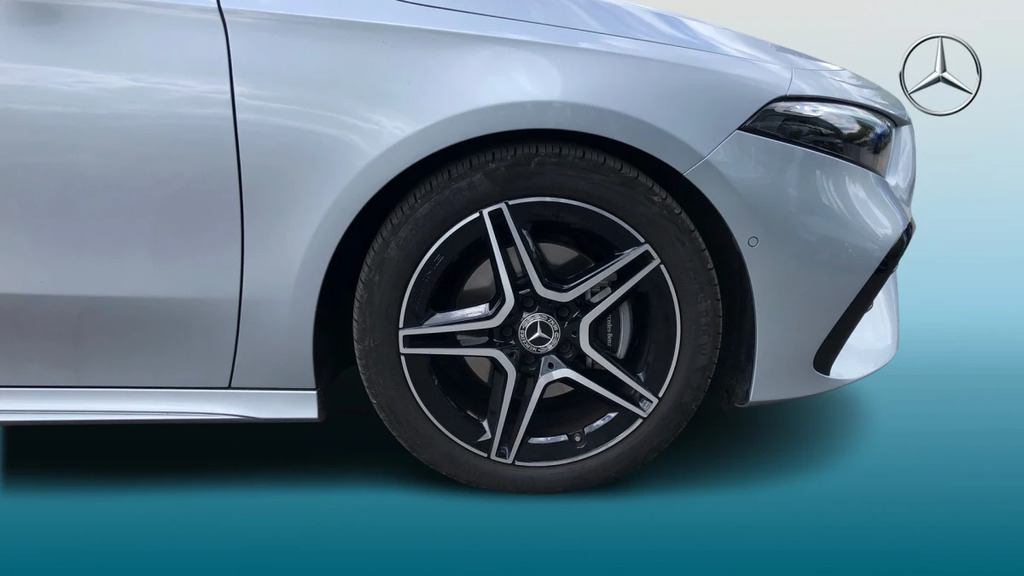 Mercedes-Benz A Class A 200 Amg Lne Executive M KP75GWX Silver #5