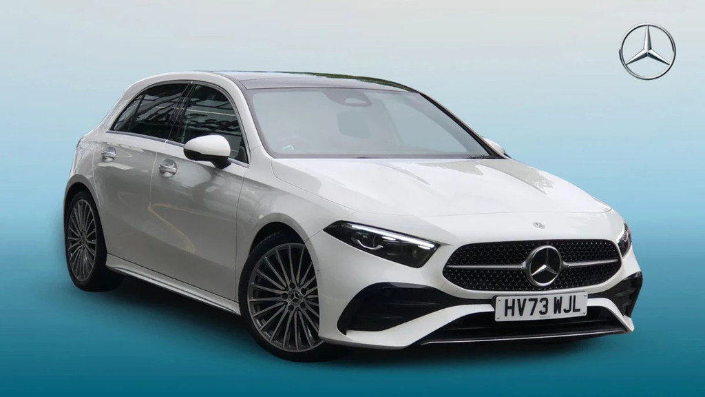 Mercedes-Benz A Class A 180 Amg Line Premium M White