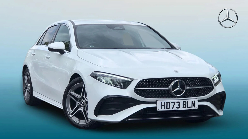 Mercedes-Benz A Class A 180 Amg Line Premium Mh White