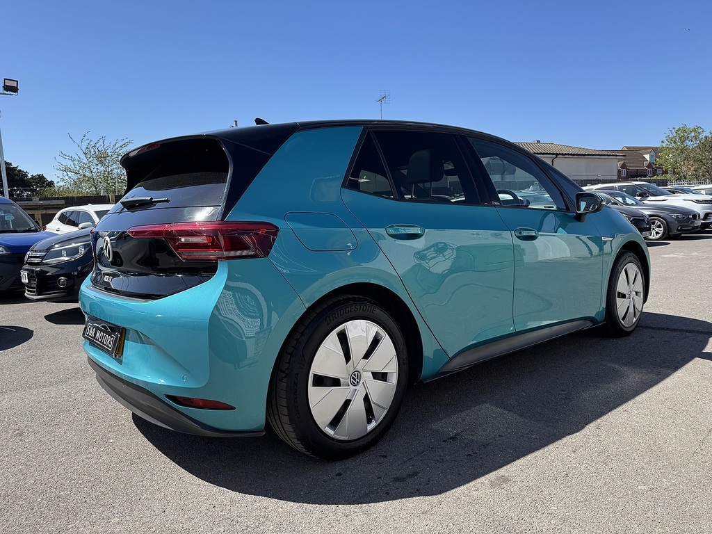 Volkswagen ID.3 Pro Performance Family DF71JWA Blue #4