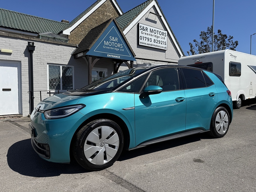 Volkswagen ID.3 Pro Performance Family DF71JWA Blue #2