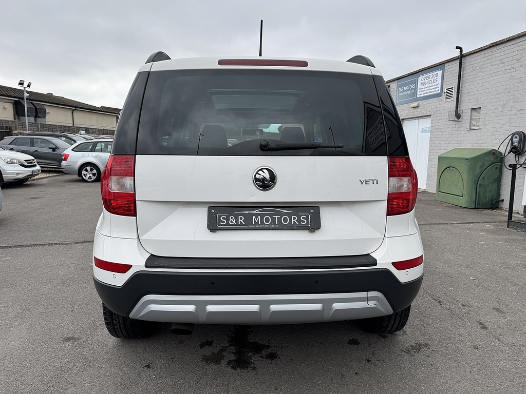 Skoda Yeti Tsi Se White #5