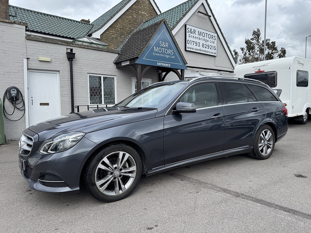 Mercedes-Benz E Class E220 Bluetec Se KY15URV Grey